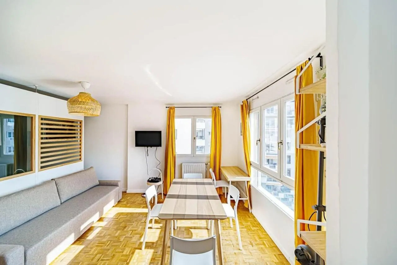 Le Wilson Appartement 4Pers Avec Balcon Charpennes Villeurbanne Apartment